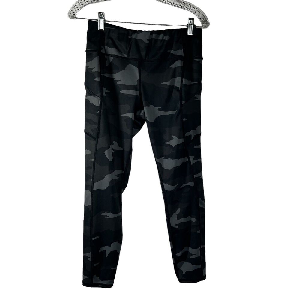 ATHLETA leggings women's mediumCamo Contender‎ 7/8 Tight Black Gray